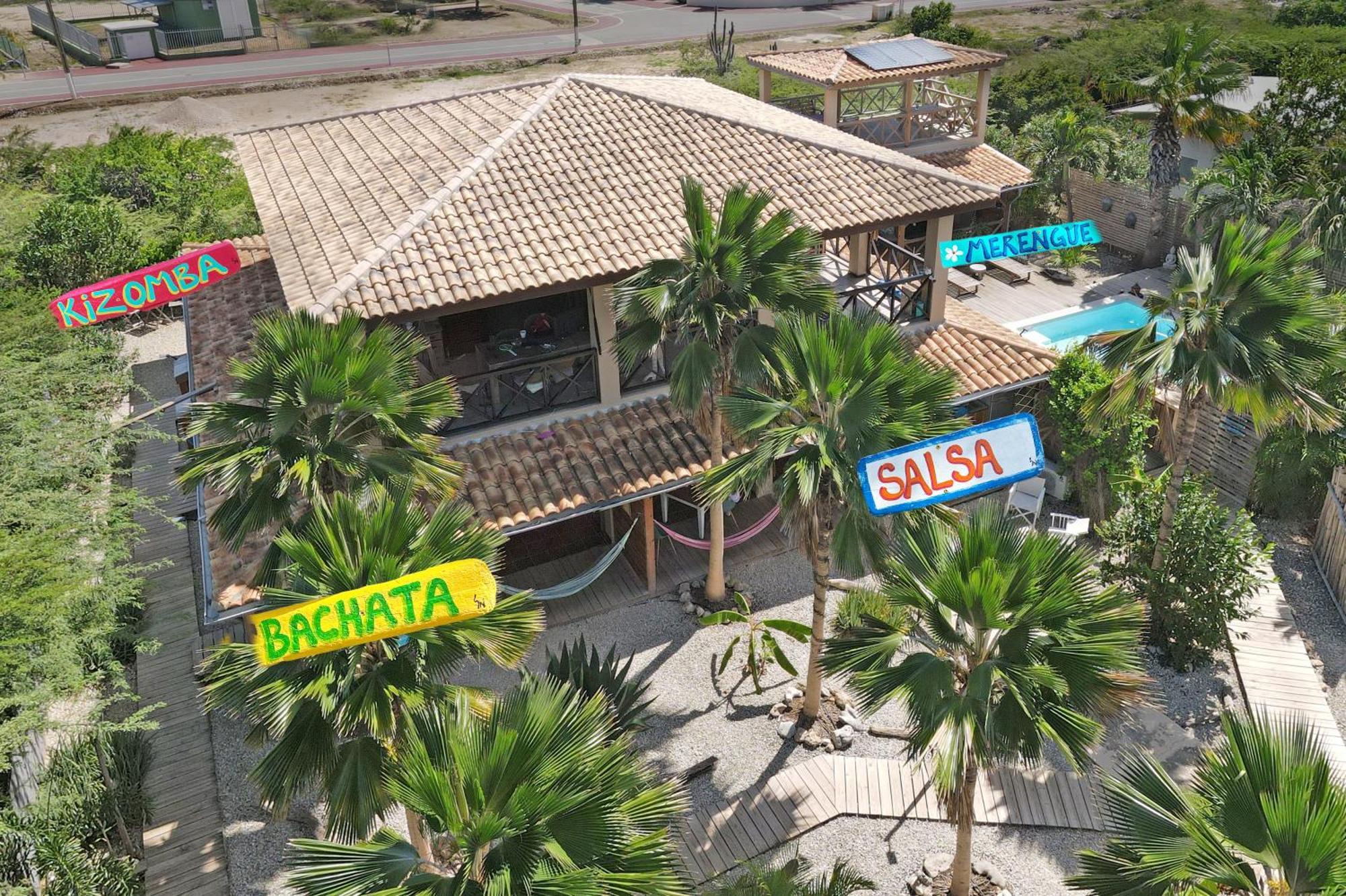 Villa Carina Apartments Playa Exterior foto